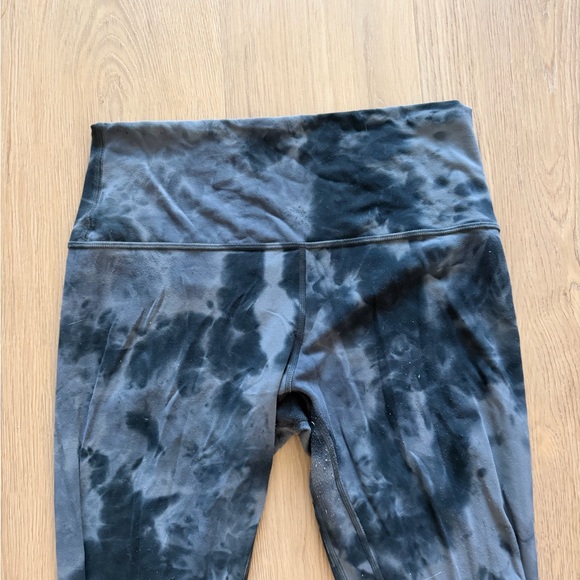 lululemon athletica Black Tie-Dye Leggings - Picture 2 of 5